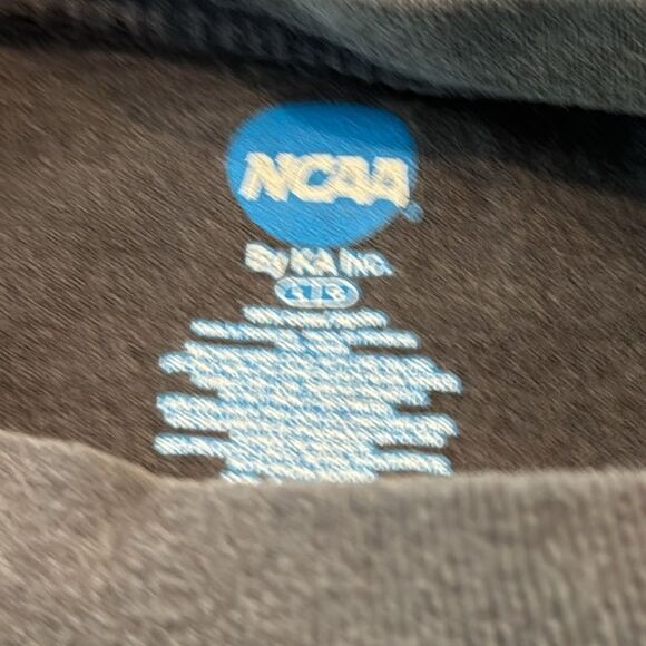 UNLV Rebels T-shirt. Size Large. NCAA. - Picture 4 of 4